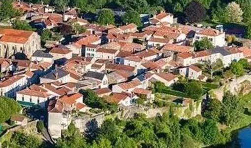 苍溪回乡建别墅为什么一定要选专业乡墅公司